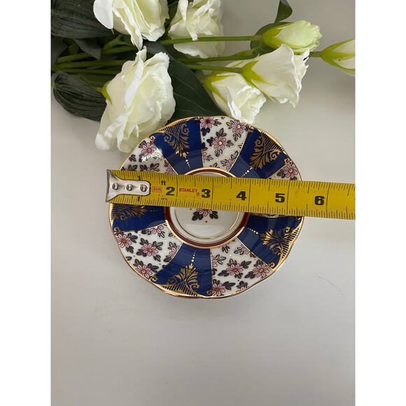 Royal Albert 100 Years Regency Blue Cup & Saucer Book - Picture 8 of 9